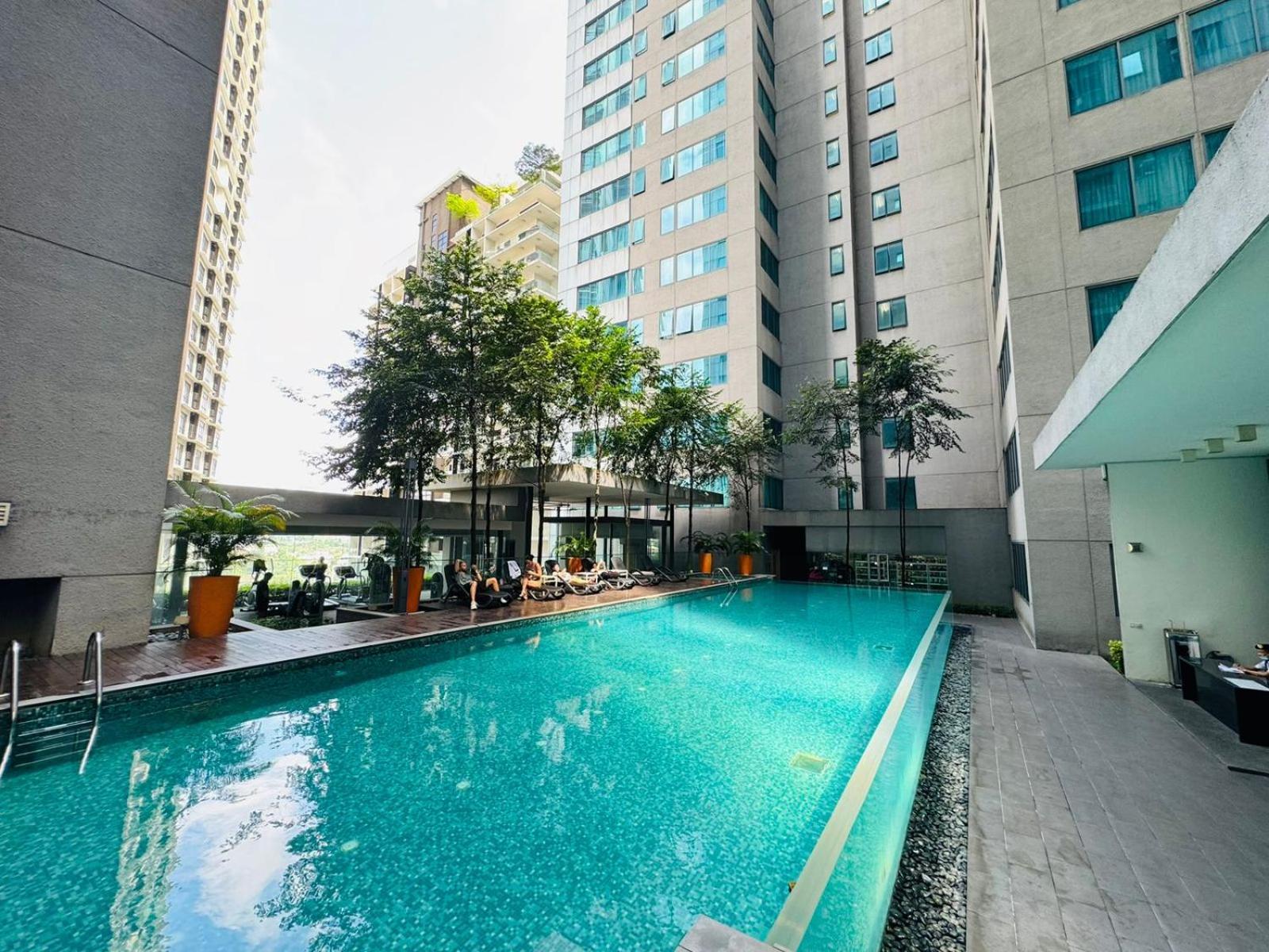 Summer Suites Klcc By Homestay Kuala Lumpur Zewnętrze zdjęcie